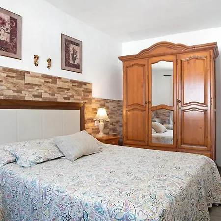 Casa Mari Loli 2 Feriehus *